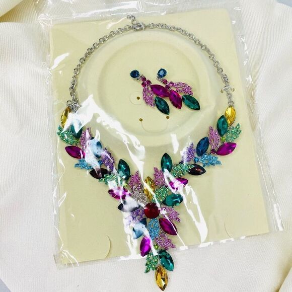 Fashion Jewelry Radiant Gemstone Statement Necklace Set with Earrings Multicolor - Picture 5 of 8